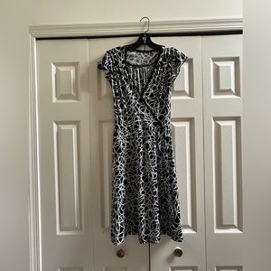 Black and white pattern dress